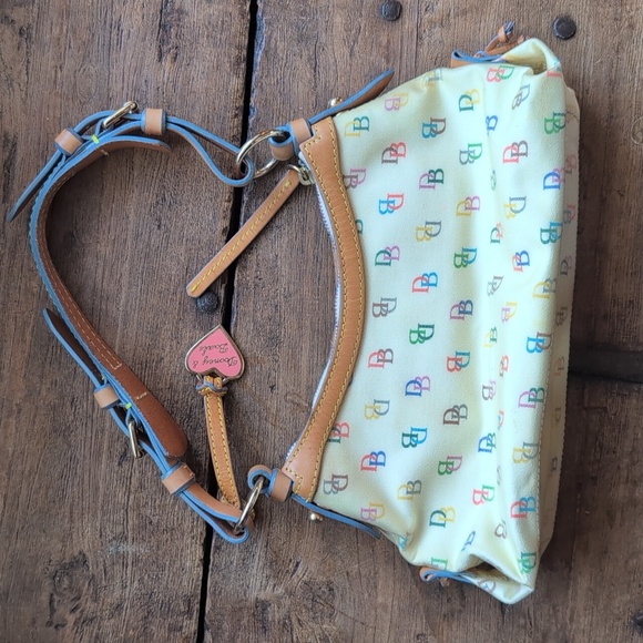 Dooney & Bourke - VINTAGE & RARE 'IT GIRL' Monogram Rainbow Bag w/ leather patch - Picture 10 of 17